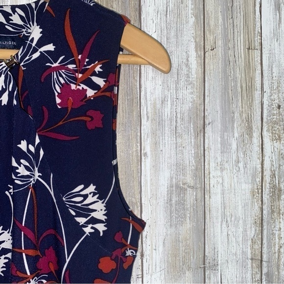 Tommy Hilfiger Navy Floral Sleeveless Blouse - Picture 2 of 5
